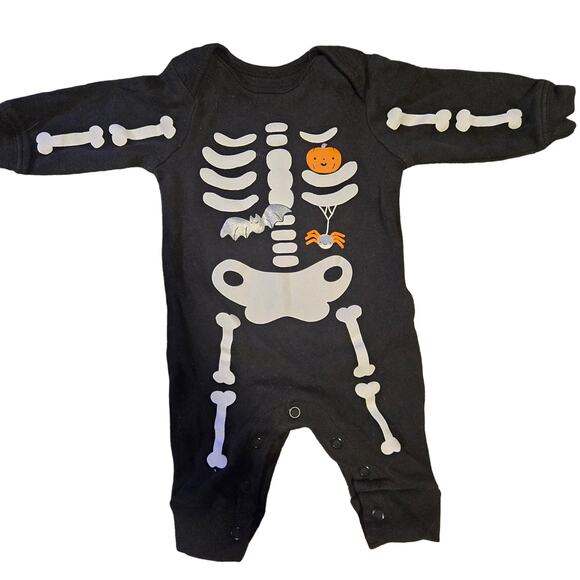 Size Newborn Baby Skeleton Halloween Sleeper - Black, Long Sleeve - Picture 1 of 1